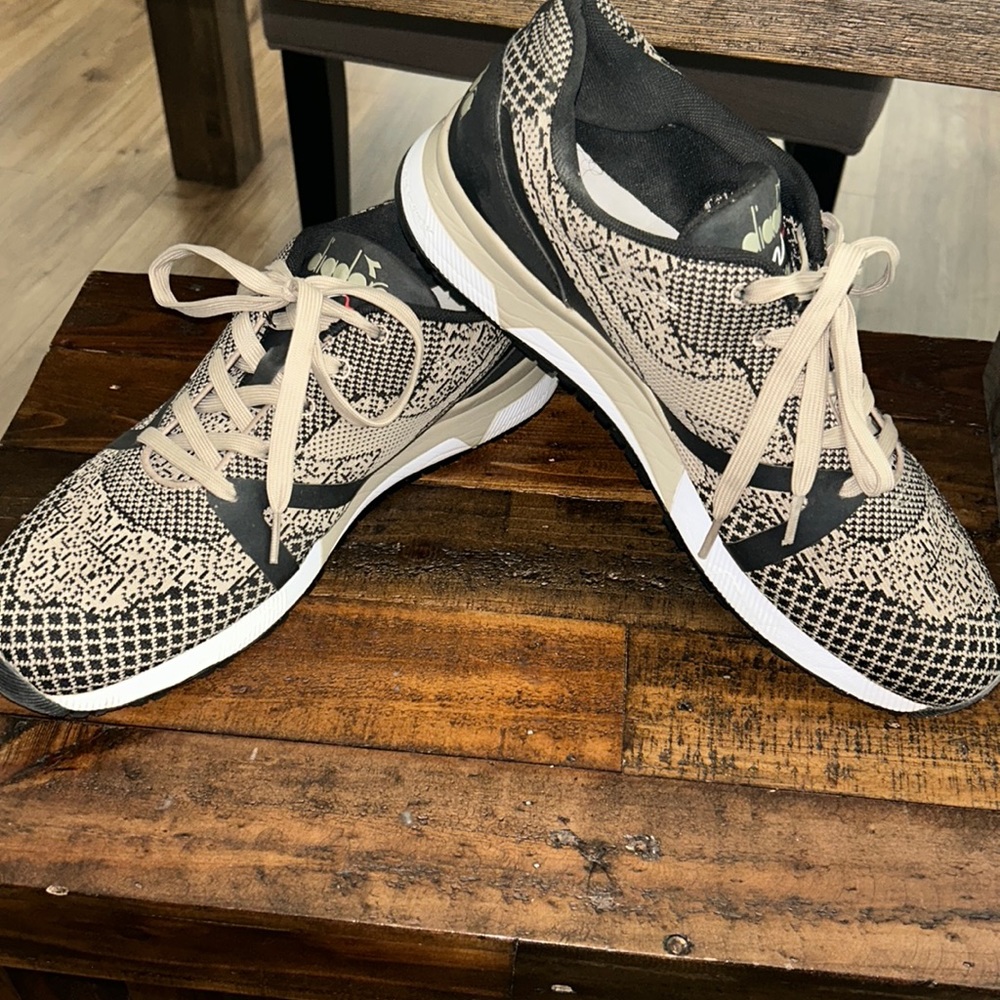 Diadora Shoes